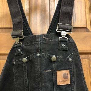 Men’s Carhartt overalls.